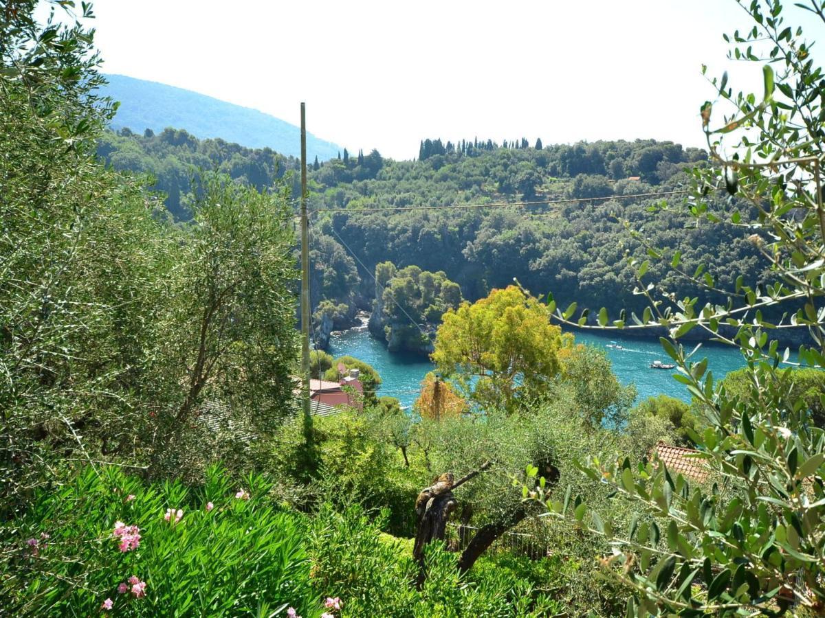 Belvilla By Oyo Villa Shakti Lerici Zimmer foto