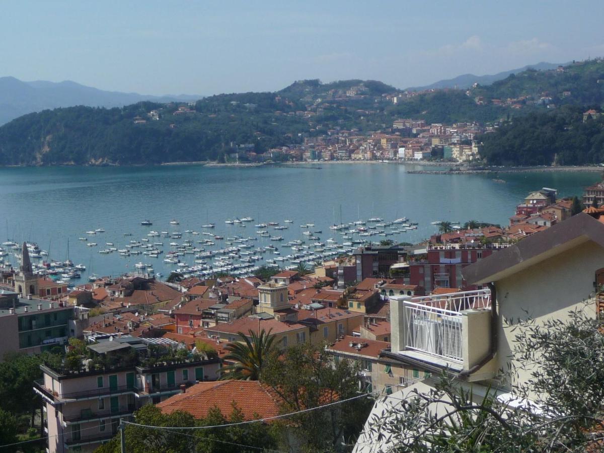 Belvilla By Oyo Villa Shakti Lerici Exterior foto